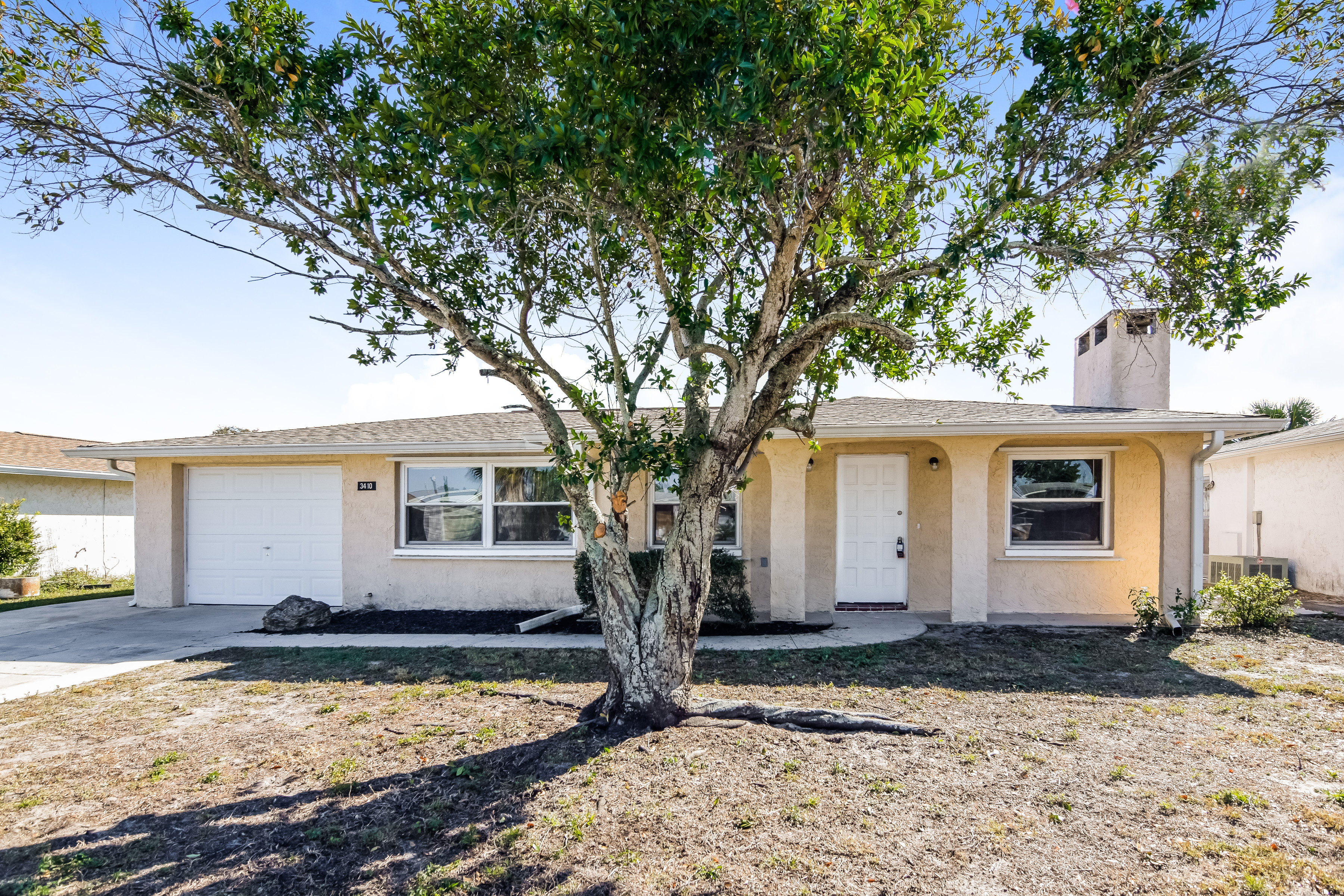 3410 Trask Dr Holiday, FL 34691